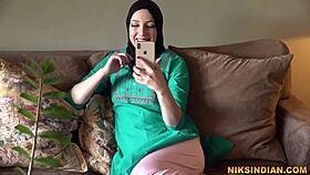 Raziya Bhabhi visits neighbor Suraj again.