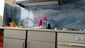 Teasing with big ass on webcam 😏