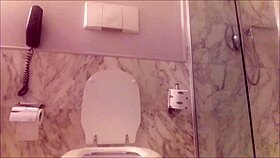 I found dirty toilet pics on your PC, darling, but I’m cool with it! 😜