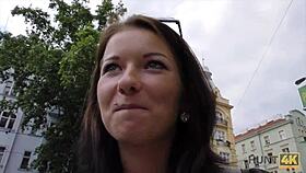 Denisse Hunts For Cash Sex In Prague
