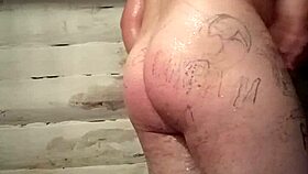 heres how i fucked with my fat white ass and stuck a smartphone in anal