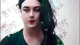 Twerking that big white ass as a cute crossdresser sissy amateur gay