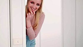 charlie forde strips and licks cute aussie babe's pussy - full pov video!