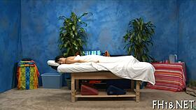 เว็บเย็ดนวดร้อนๆ เซสชั่นเด็ด😏