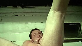 heres how i fucked with my fat white ass and stuck a smartphone in anal