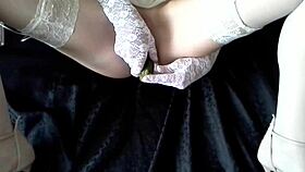 Milf uses zucchini for solo play