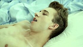 cute twinks having bareback fun on the bed, so hot!