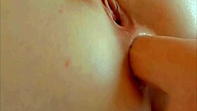 Hot girl enjoys solo dp