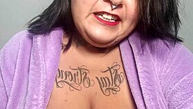 i got cold and masturbated with vibrator to warm up