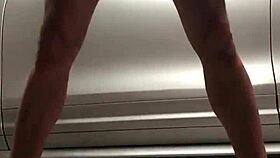 Spying On Gay Gym Action In The Garage?