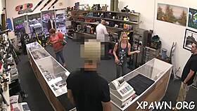 fine honey does not hide her ass and twat in reality show