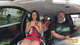 uma surpresa hoje com lua doidera na carona