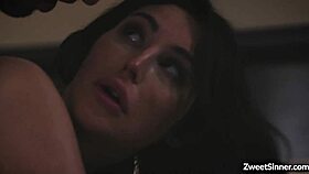 Hot Married Couple Starts Sensual Fuck with Huge Cum Explosion!