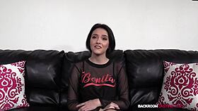 Young 19Yo McDonalds Cashier Milks Dick In First Porn Casting