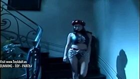 Der Kaefig Toys Fucking