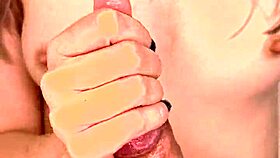 My girlfriend gave me a close-up handjob on day 47