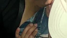 fudendo no trânsito com um gay