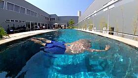 Married woman fucks unknown employee in the pool