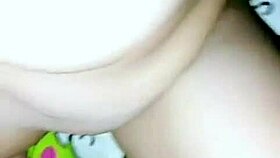 Demi Uang! Pembantu Indonesia Jual Memek ke Bossnya!