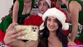 alicia, eliza, and jazmin want presents for christmas.