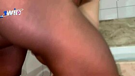 i pushed the small cock into the big ass moaning.