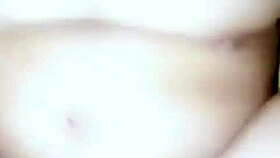 Demi Uang! Pembantu Indonesia Jual Memek ke Bossnya!