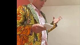 Mchenry, you getting that blowjob while doing standup comedy?