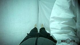 Mature coworker rides errand boy on Valentine's Day