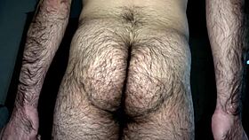 i love louivmane's hairy gay bear body tour, it's so hot i cant stop watchin