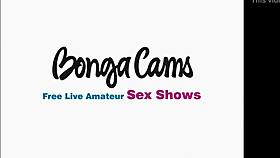 Does this cute teen enjoy her dildo on webcam?