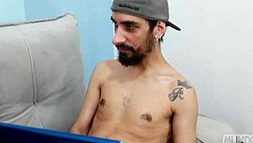 Imagine Sitting On That 23cm Cock Of My Friend.