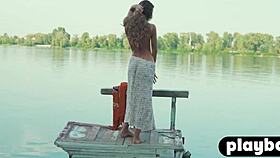 perfect ass european milf kenya posing outdoor and exposed beautiful natural body