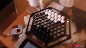 je fais appel � une prostitu�e pour maider avec sucking anal blowjob fucking