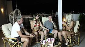 Tudo sobre swing e prazer como decidiram ficar juntos e no fim fez um boquete deixando o pau bem babadinho - elo cardone e victor mustang sheer red