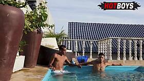 fodendo o vizinho junto do meu parceiro, quer ver?