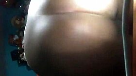 i put my finger in while my mom is on the other side