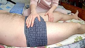 step sister gave me a massage and got cum in mouth 😏