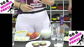 Kelly Key Gostosa Shows Big Pussy Camel Toe in Tight Leggings