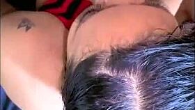 hermosa tiktoker 18 con ojos claros suplica follar