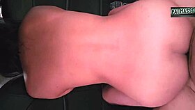 โดนเย็ดไม่ใส่ถุงโดยคนขับแท็กซี่ในรถเพื่อขี่ฟรี แค่ไม่เสร็จข้างใน