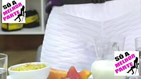 Kelly Key Gostosa Shows Big Pussy Camel Toe in Tight Leggings