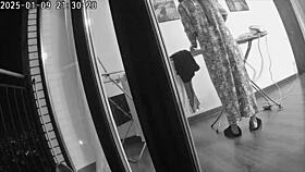 Real cheating wife fucks friend while husband works 😏