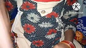 indian bhabhi gets pressed and squirts in desi night