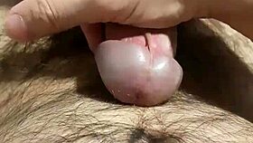 i cumshooted all over myself lol