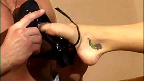 Katie Morgan's foot fetish session 😍