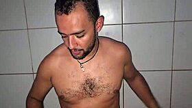 esperando macho para sacanagem