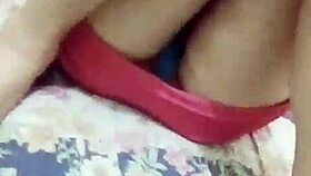 Pinguelao dominates the white girl!