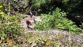 Voyeur stranger shocks naked milf with doggystyle on beach