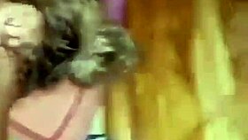 Sexo amador got me goin’ with curvy slut takin’ buttplug deep, ya feel?