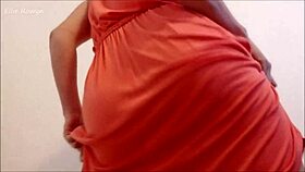 Take a peek up my skirt while I SHAKE MY ASS - Ellie Rowyn